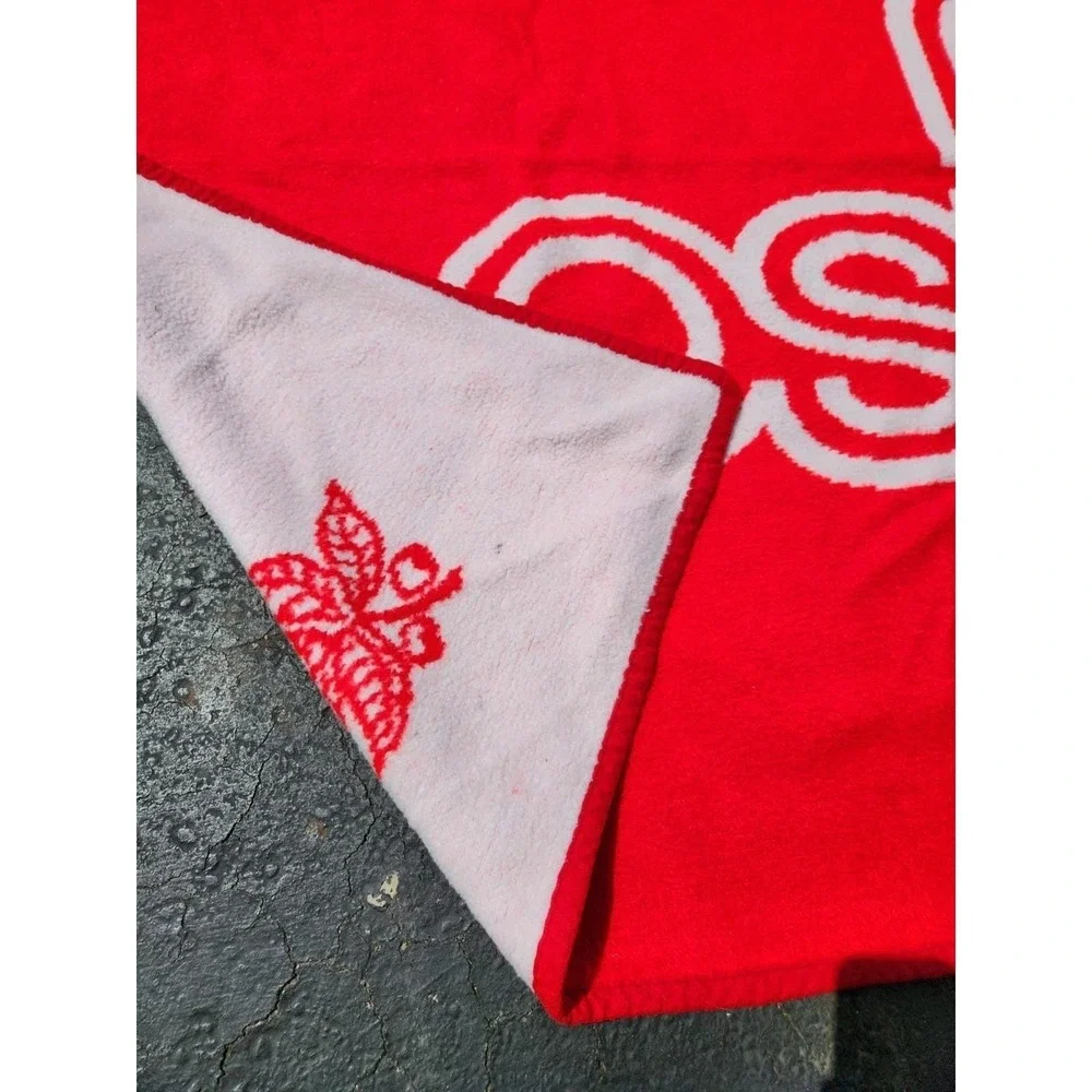 Vintage 90s Logo OSU Fleece Blanket Throw Ohio State University Buckeyes Leaf